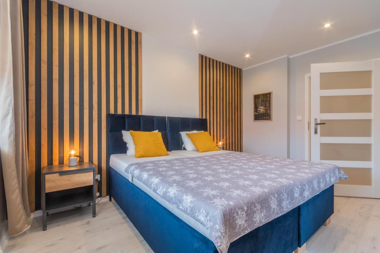 Bryza Jantar Apartamenty Z Sauna & Domki Z Kominkami Exterior foto