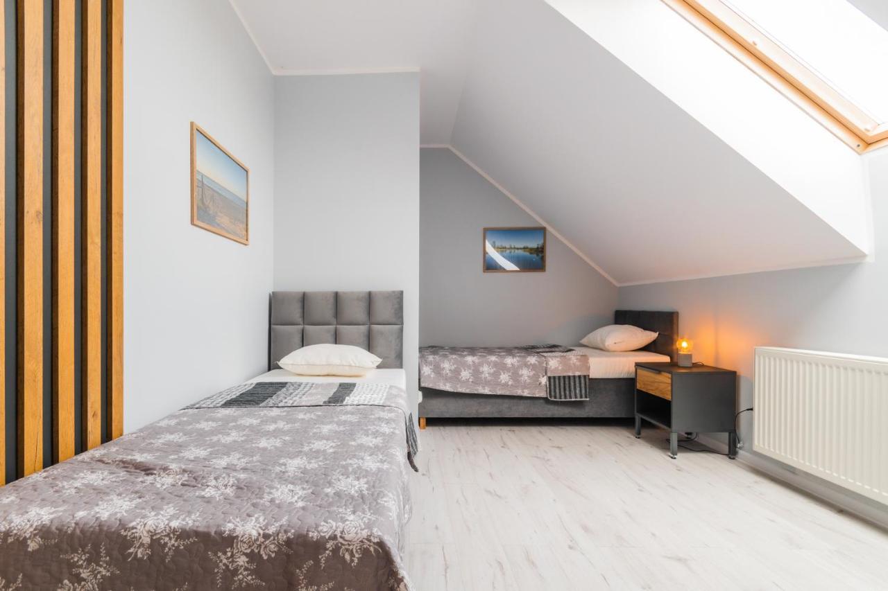 Bryza Jantar Apartamenty Z Sauna & Domki Z Kominkami Exterior foto