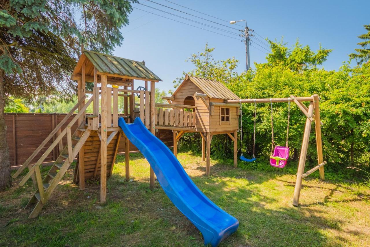 Bryza Jantar Apartamenty Z Sauna & Domki Z Kominkami Exterior foto